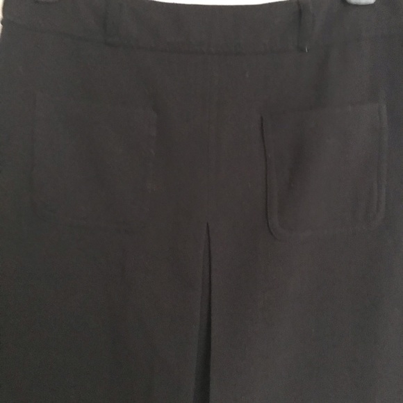 Black Forever 21 Miniskirt - Picture 4 of 5